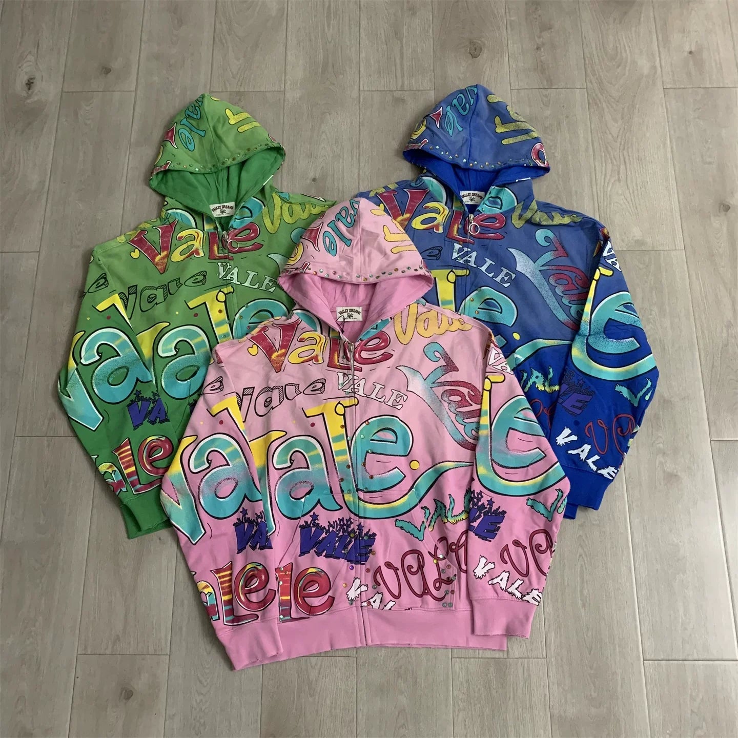 VALE VALLEY Full Graffiti Printed Hoodie Hoodie Sweatshirt Men's and Women's Loose Aging Hot Diamond Pulling Coat
